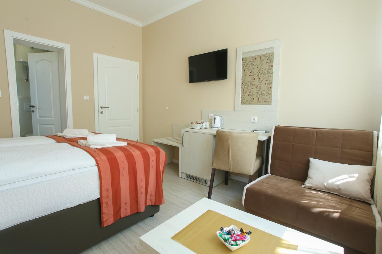 Villa Prestige โมสตาร์ ภายนอก รูปภาพ